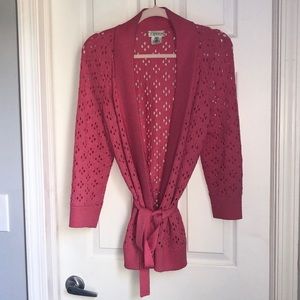St. John Sport Open Crochet Knit Wool Blend Belted Pink Cardigan in Size Medium